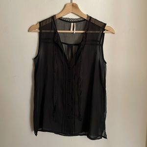 Lightweight sheer vintage lace black sleeveless blouse - frenchi